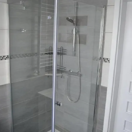 Сasa de vacaciones Lilja Mit Garten, Kamin Und Pool