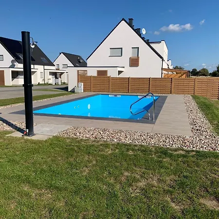 Сasa de vacaciones Lilja Mit Garten, Kamin Und Pool