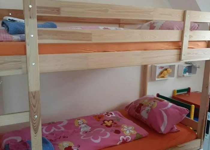 Lilja Mit Garten, Kamin Und Pool Feriehus Trzęsacz